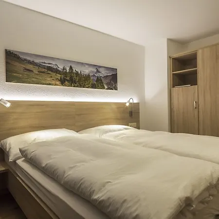 Matterhorn 3* Tasch